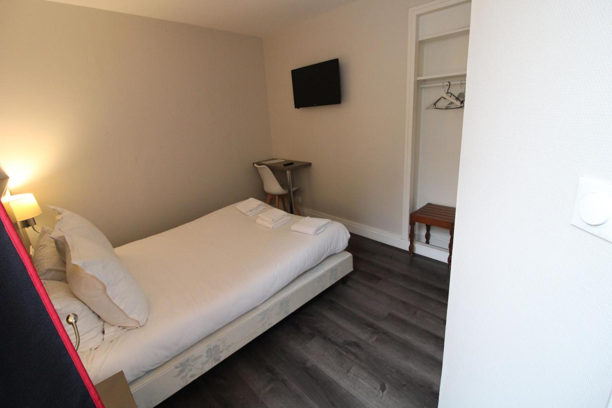 Hotel Casabianca Moulins  Ngoại thất bức ảnh